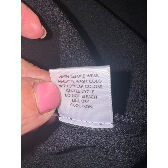 NWT Natori Black Long Sleeve Blouse Top M Polyester Spandex Casual Minimalist - Picture 10 of 11